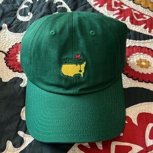 Green Masters caddy hat